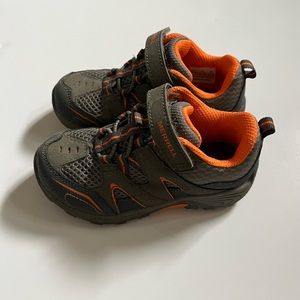Merrell Little Kid's Trail Chaser Jr. Shoe